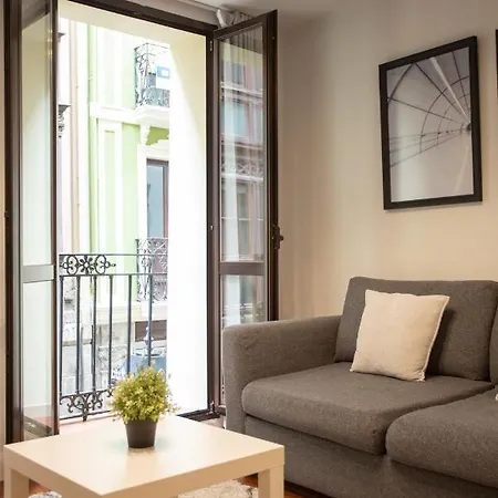 Precioso En Pleno Casco Viejo בילבאו